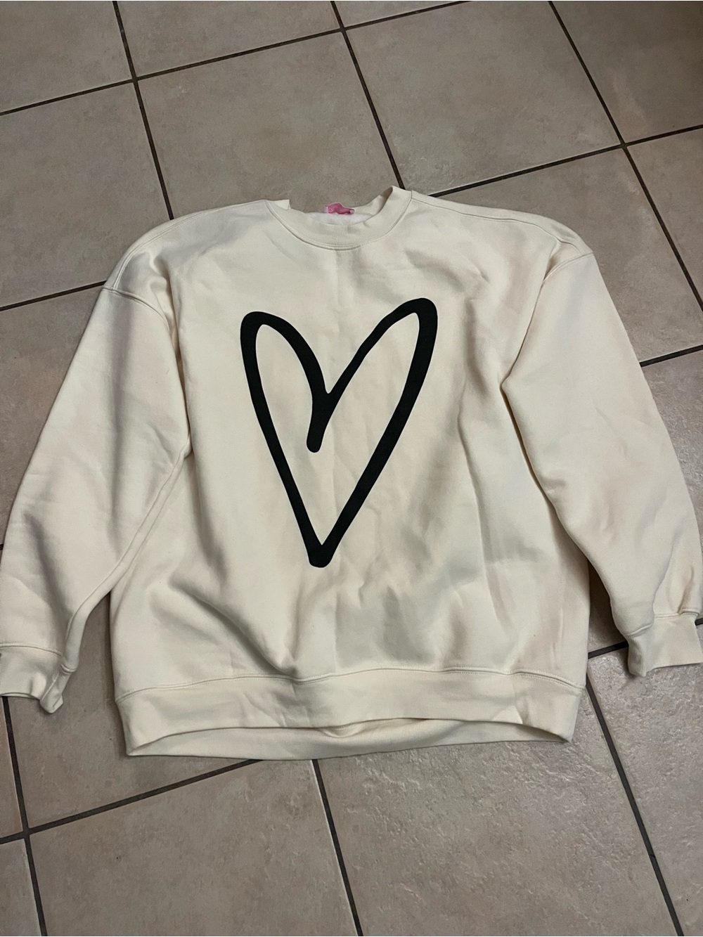 Super cute HEART sweatshirt